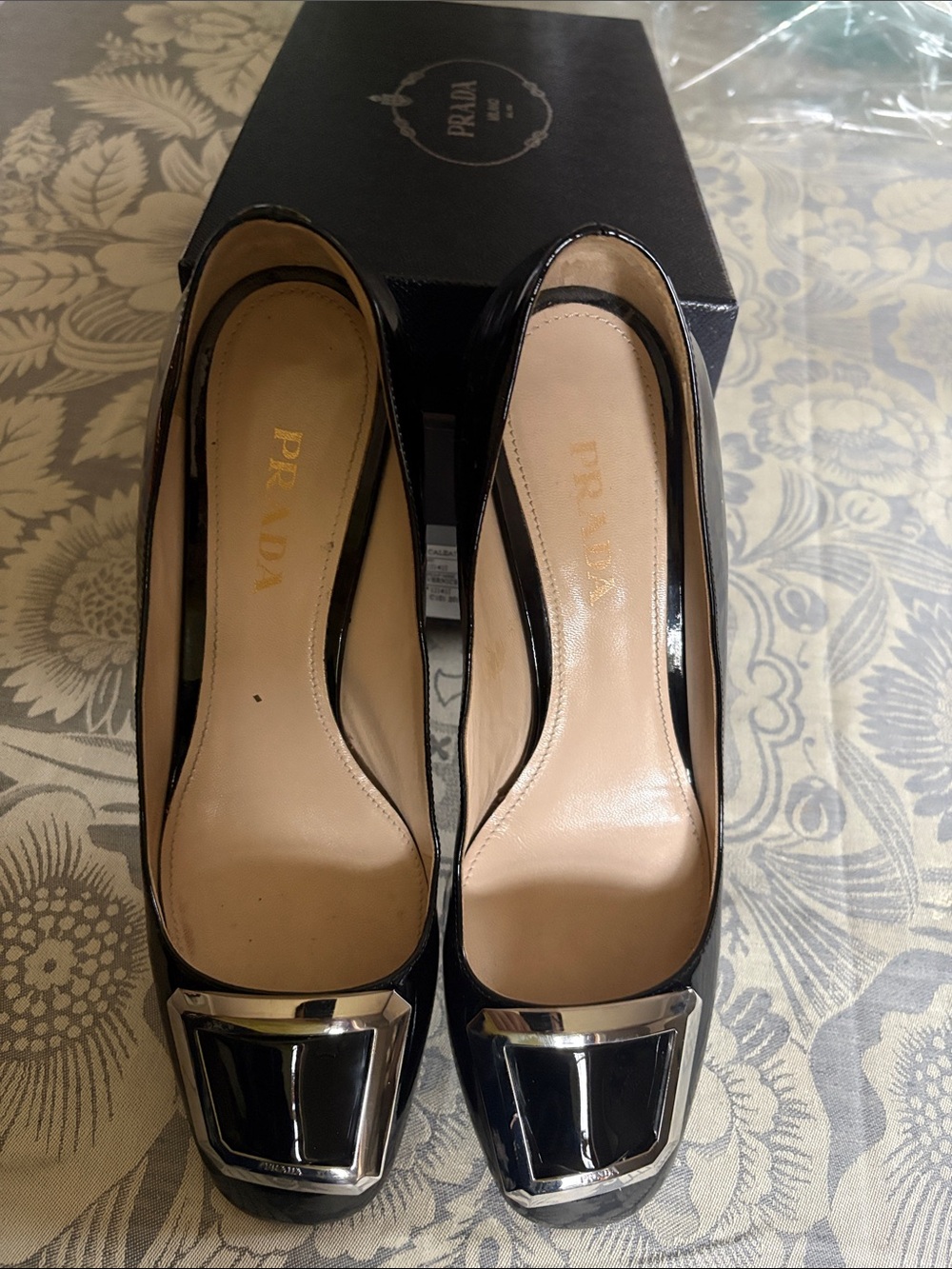 Prada Black Vernice Women’s Heels (Nero)